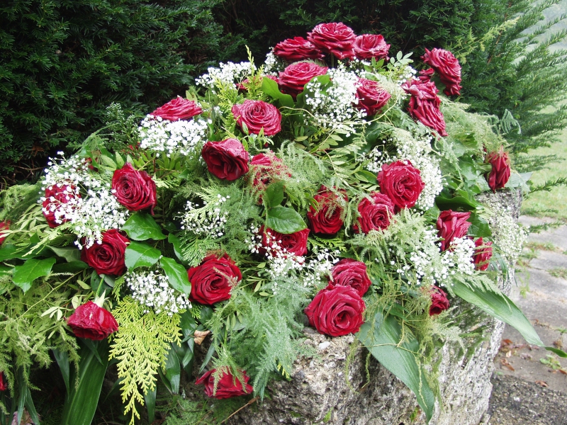 funeraire-CLANS-min_roses-61203